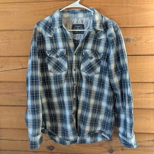 American Eagle Outfitters Vintage Fit Snap Button Shirt